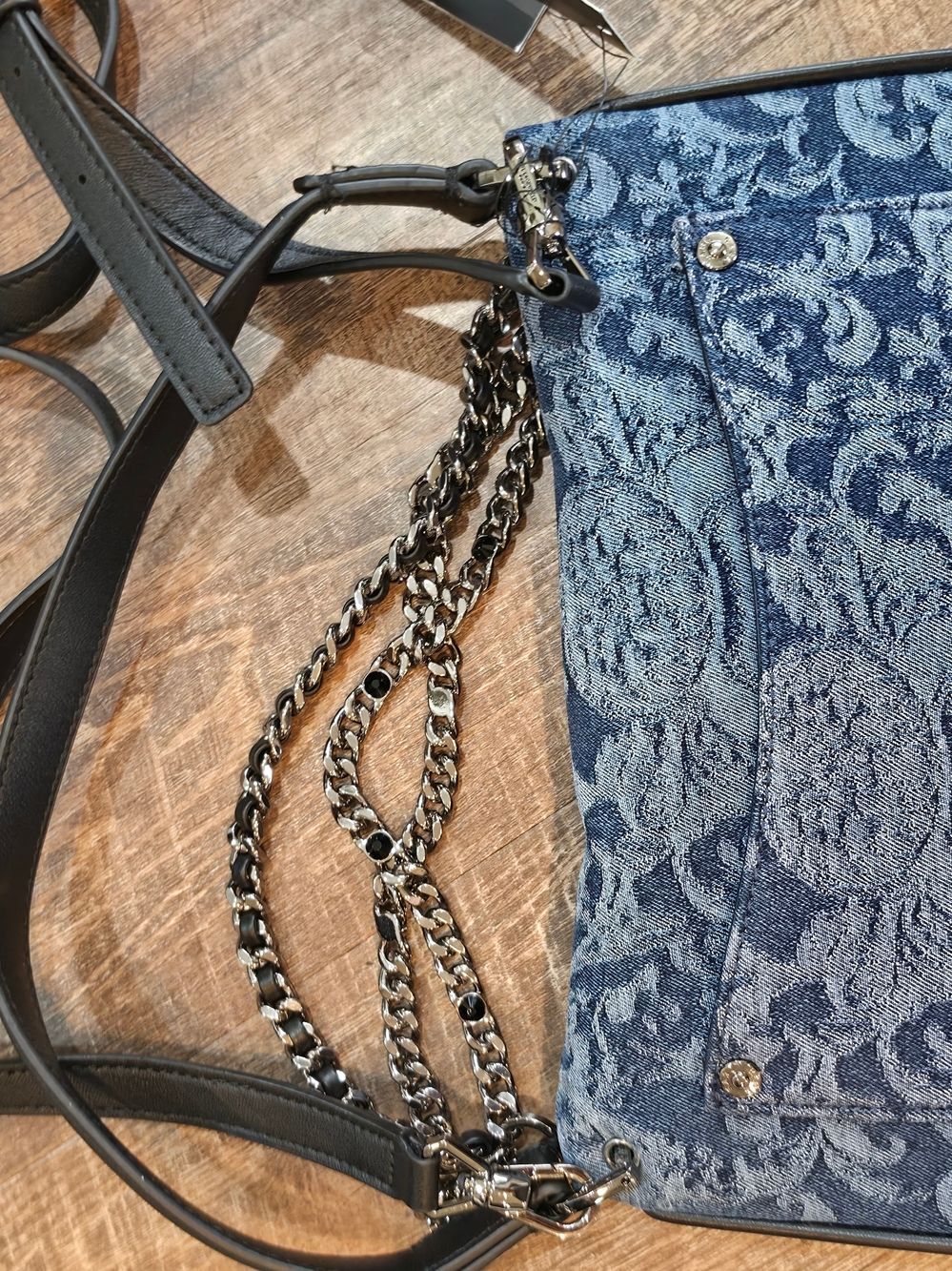 Karl Lagerfeld Blue Jacquard Chain-Detail Shoulder Bag - Picture 7 of 9